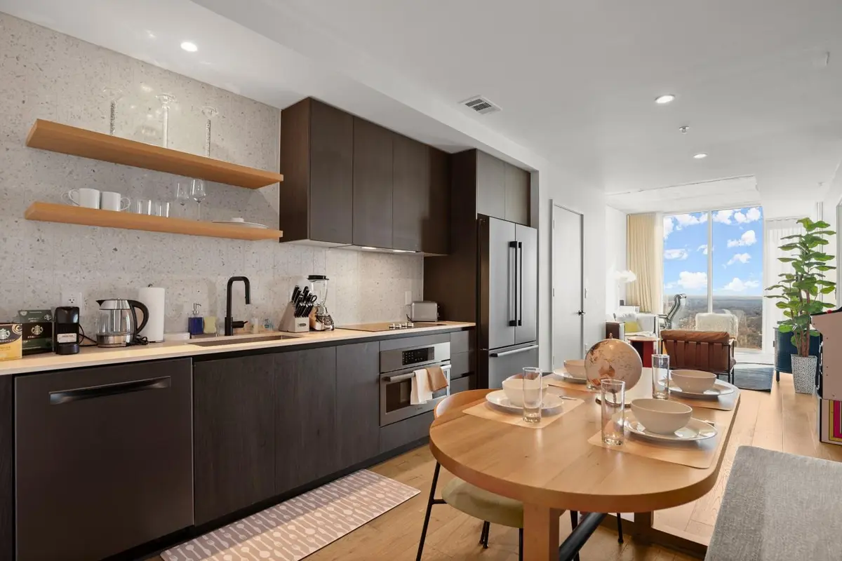 48 East Ave #2707, Austin, TX 78701