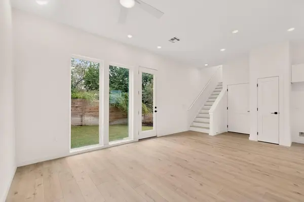401 N Bluff DR #8102, Austin, TX 78745