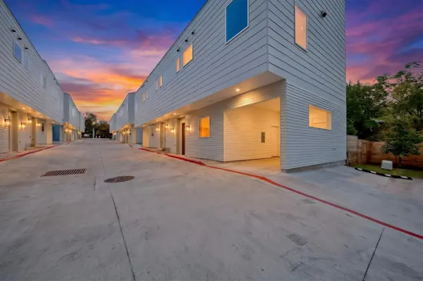 401 N Bluff DR #8102, Austin, TX 78745