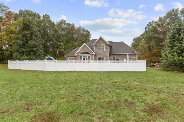 6450 Walter Hagen CIR, North Judson, IN 46366