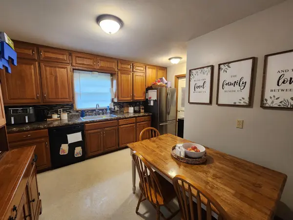 233 S Wire ave, Haysville, KS 67060