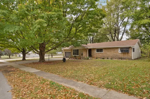 1619 S Estate AVE, Springfield, MO 65804