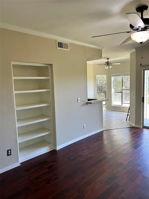 6000 Shepherd Mountain CV #1302, Austin, TX 78730