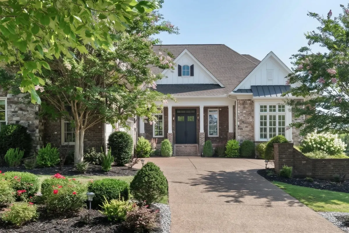 7216 Wildings Blvd, College Grove, TN 37046