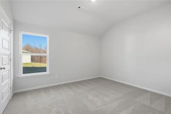 1606 SW 10th TER, Oak Grove, MO 64075