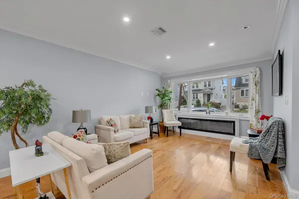 14626 20th RD, Whitestone, NY 11357