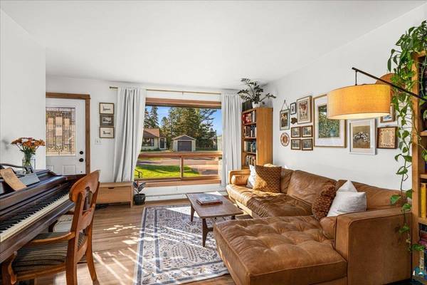 35 E Niagara St, Duluth, MN 55811