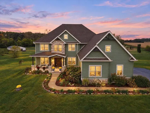 15300 W 185th AVE, Lowell, IN 46356