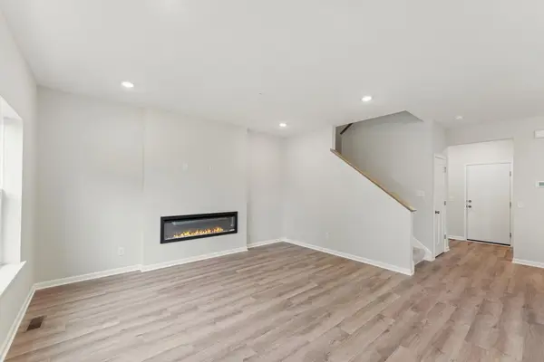 678 Tulare TER, Newport, MN 55055