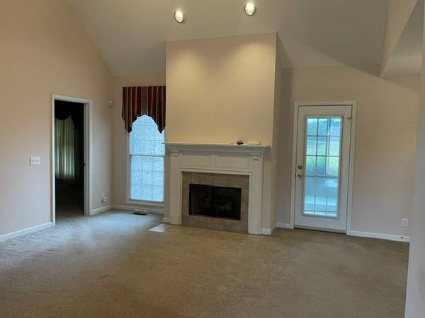 180 Foxrun, Springfield, TN 37172