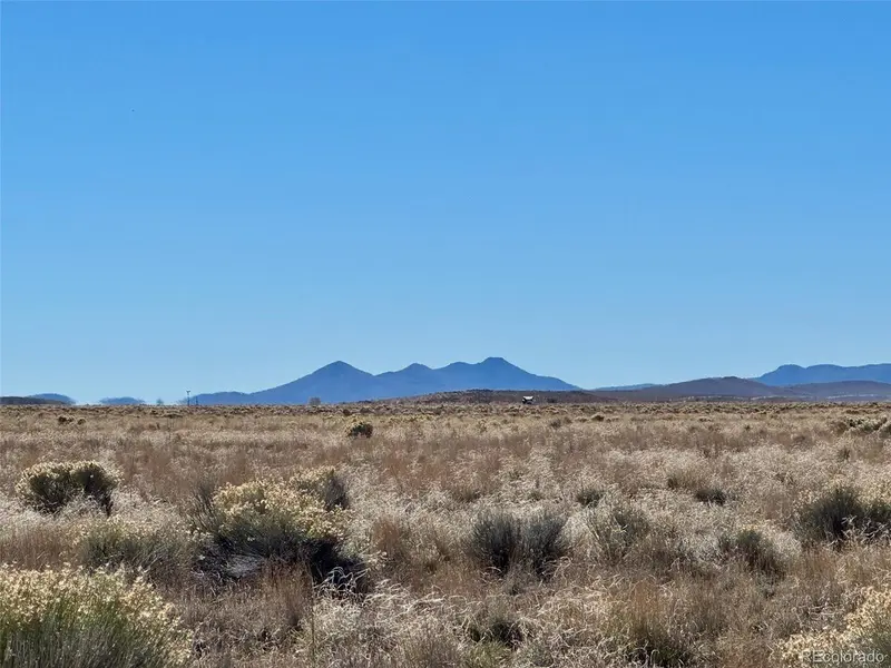5 Lamar, Blanca, CO 81133