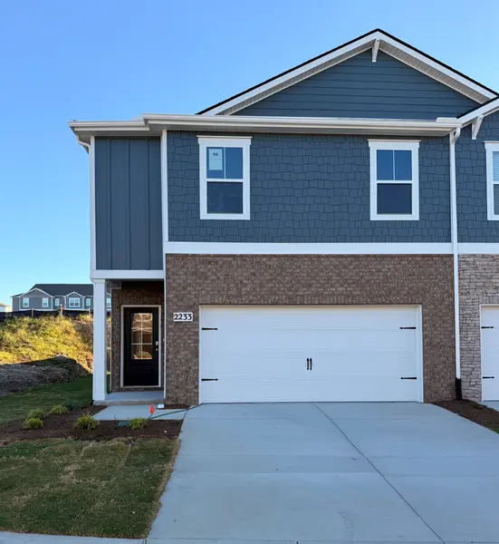 2233 Harlequin Point, Lebanon, TN 37090