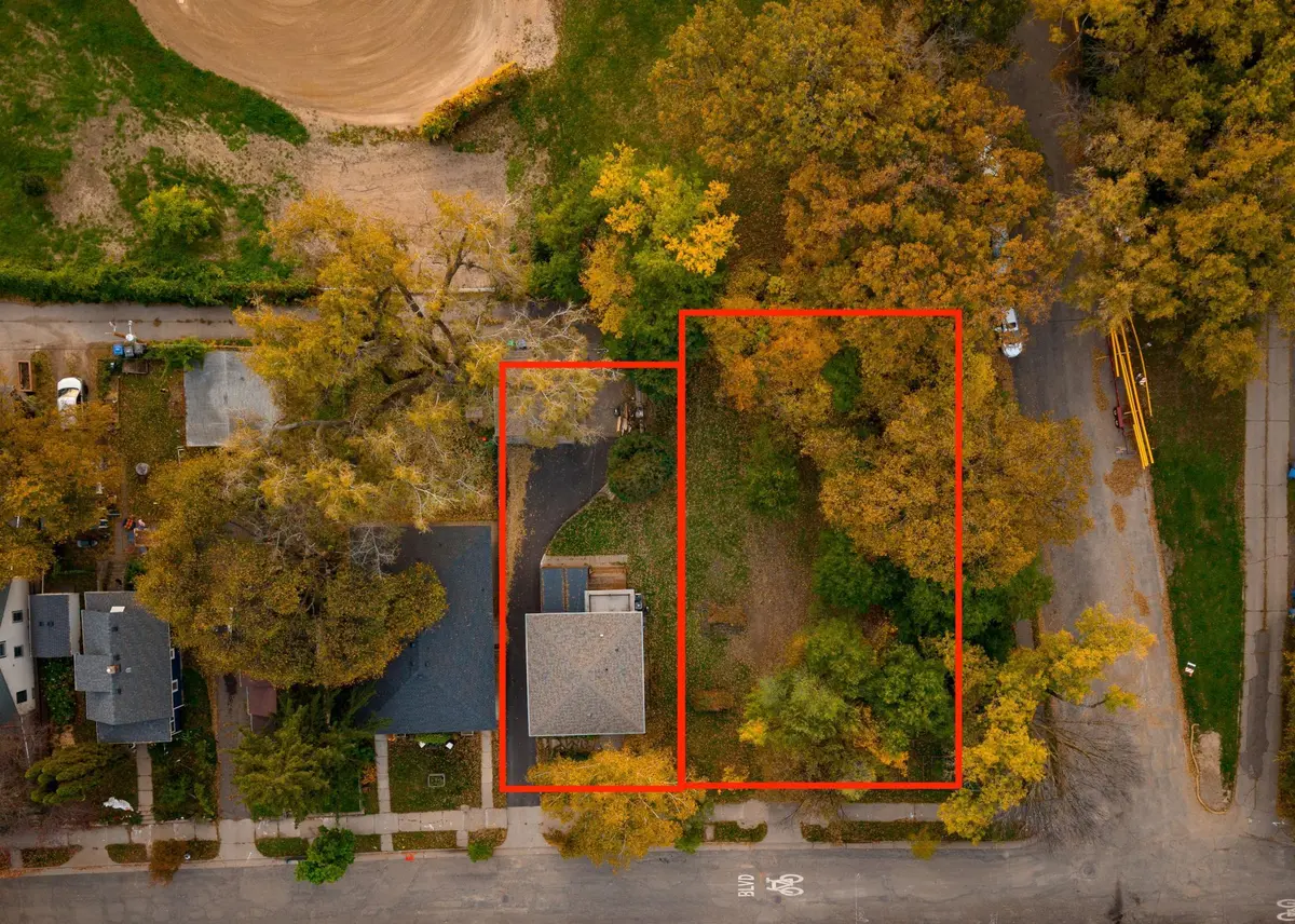 289 Queen AVE N, Minneapolis, MN 55405