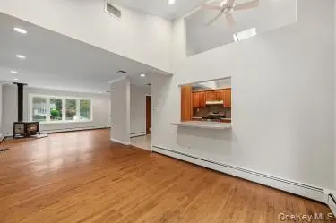 15 oak RD, New City, NY 10956