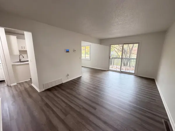 15393 Trillium CIR, Eden Prairie, MN 55344