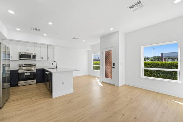 131 TESSIE LN, Sanford, FL 32771