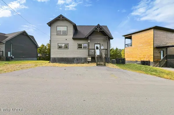2053 Eagle Feather Drive, Sevierville, TN 37876