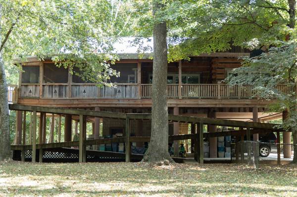 320 Bennett Dr, Old Hickory, TN 37138