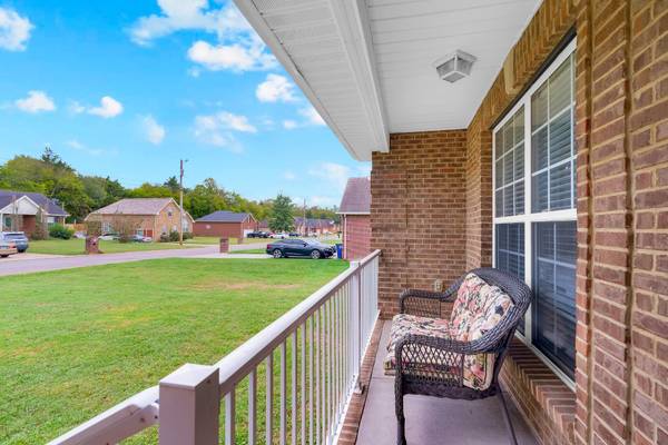 339 Shelby Cir, Shelbyville, TN 37160