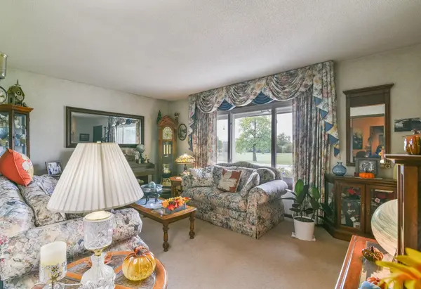 11832 W Taft, Wichita, KS 67209-1037