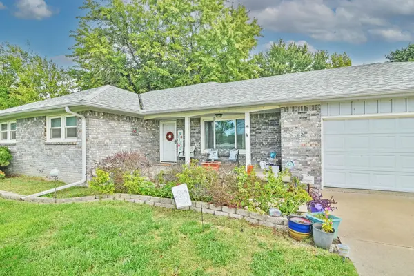 11832 W Taft, Wichita, KS 67209-1037