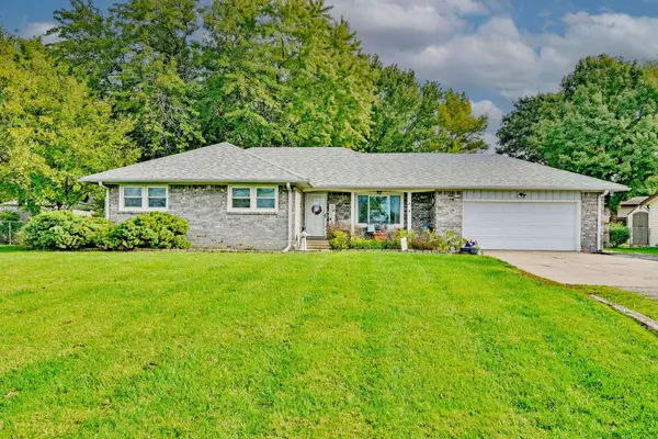 11832 W Taft, Wichita, KS 67209-1037