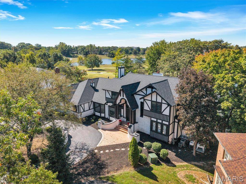150 Camfield Square DR, St Louis, MO 63141