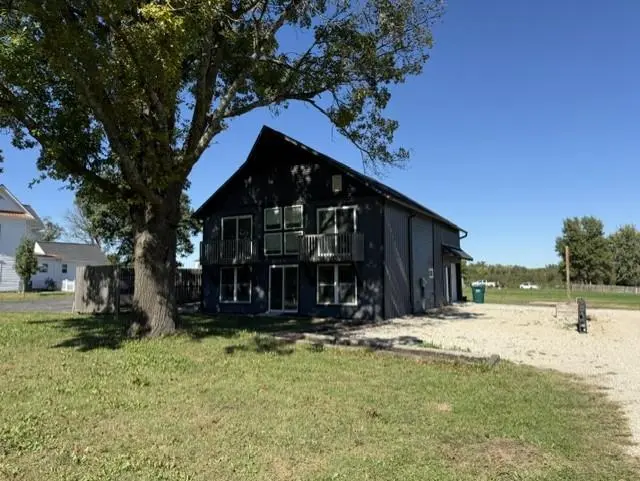 409 Holden ST, East Lynne, MO 64743