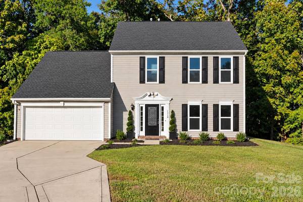 1319 Red Tallen CT, Charlotte, NC 28214