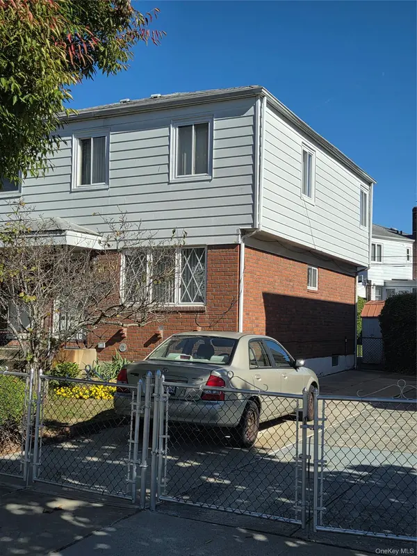 47-11 169th ST, Flushing, NY 11358