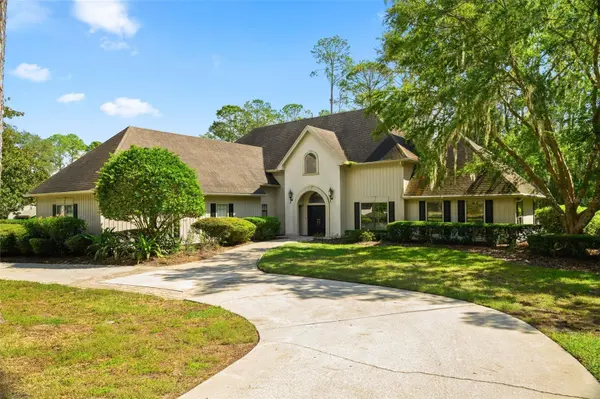8121 SW 45TH LN, Gainesville, FL 32608