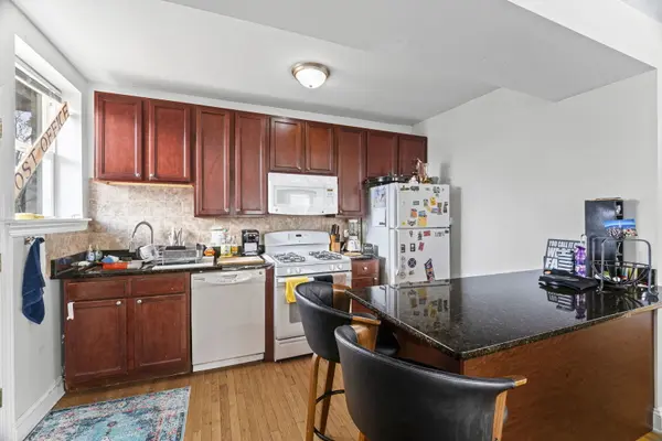 6319 N Sacramento AVE #3E, Chicago, IL 60659