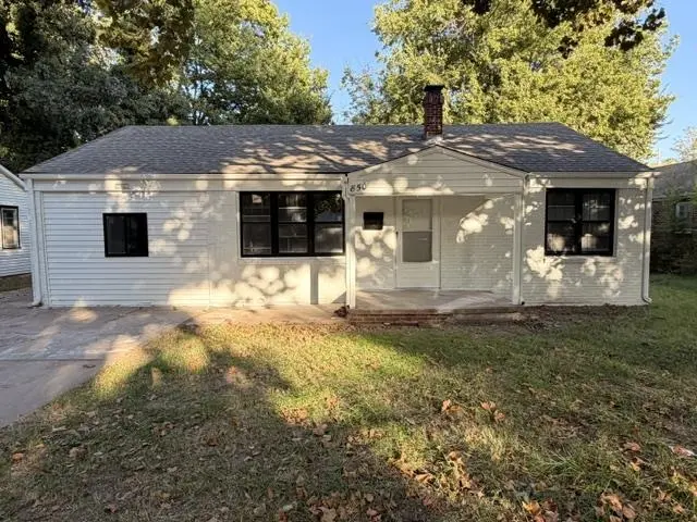 850 S Dellrose, Wichita, KS 67218