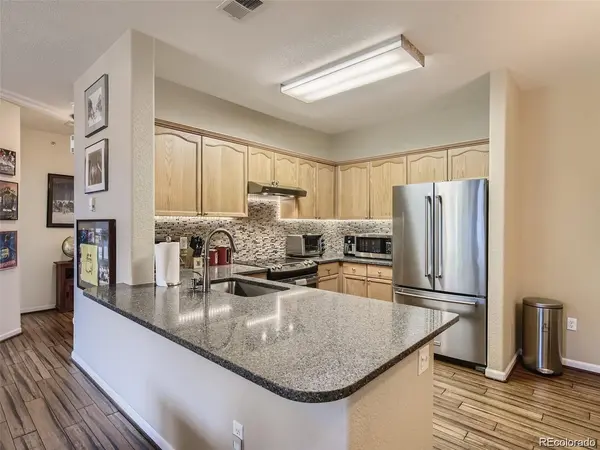 8464 S Holland #205, Littleton, CO 80128