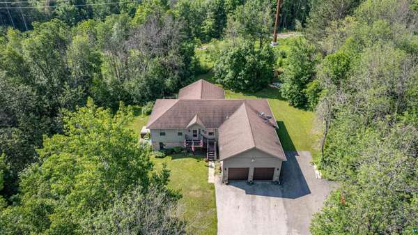 3526 Park Dr, Hermantown, MN 55810