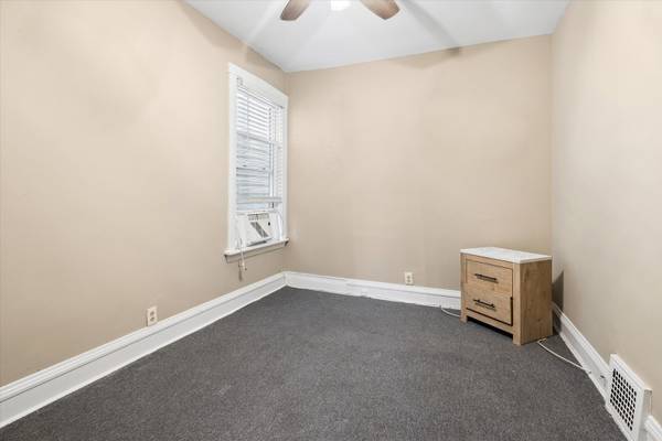 5245 W Carmen AVE, Chicago, IL 60630