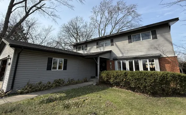 600 Fairway DR, Glenview, IL 60025