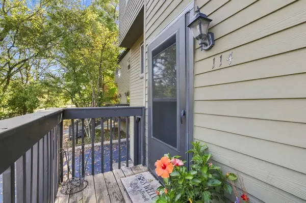 114 Summit Ridge Ct, Nashville, TN 37215