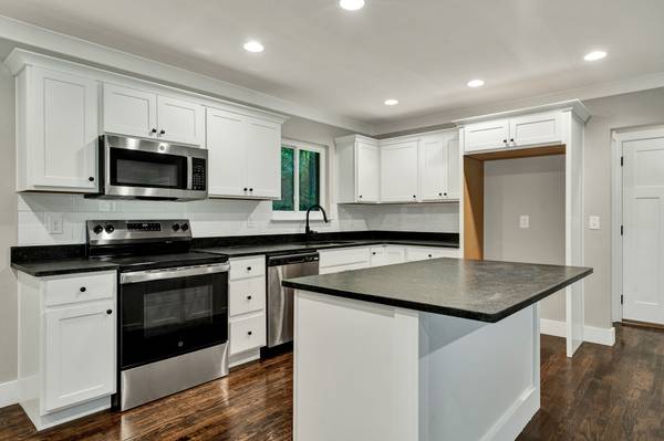 6854 N Lee Hwy #NW, Cleveland, TN 37312