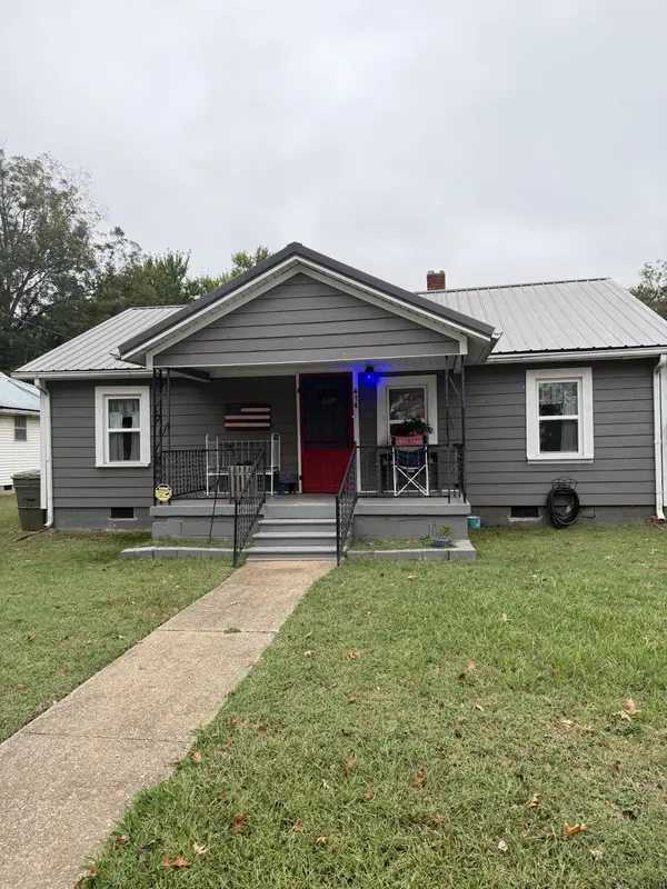 414 2nd St, Lawrenceburg, TN 38464