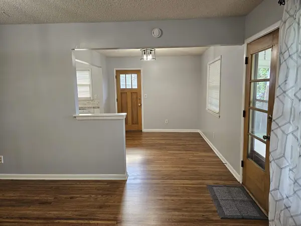 1643 S Rutan Ave, Wichita, KS 67218