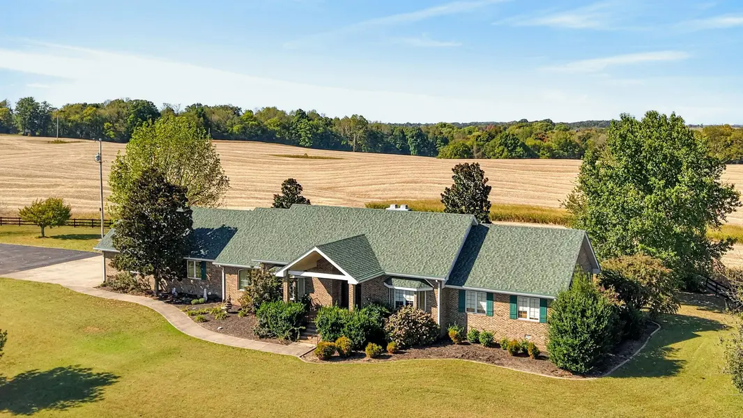 3901 Dortch Rd, Adams, TN 37010