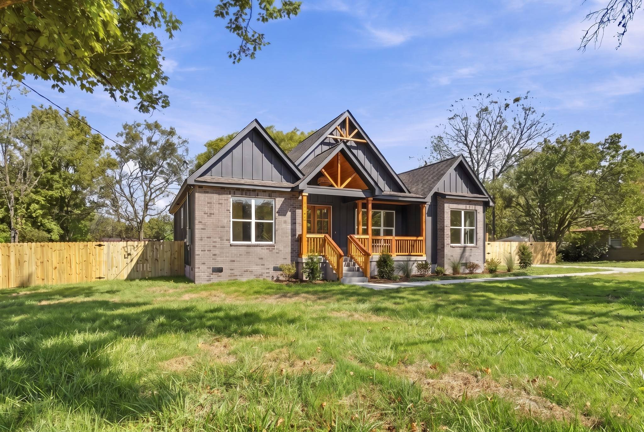 1132 Bellshire Drive, Nashville, TN 37207