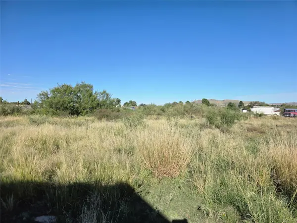 2407 Covey LN, Alpine, TX 79830