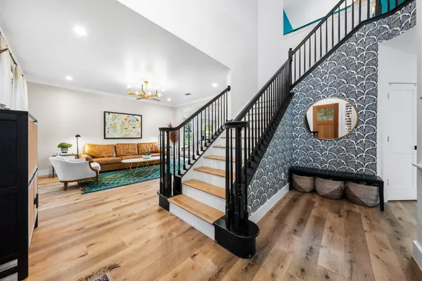 2204 Rimrock DR, Austin, TX 78738