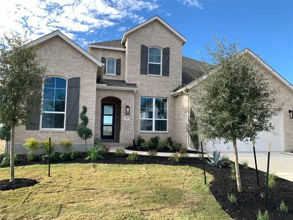 228 Blossom Cottage DR, Hutto, TX 78634