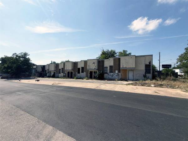 2901 Sweeney LN, Austin, TX 78723