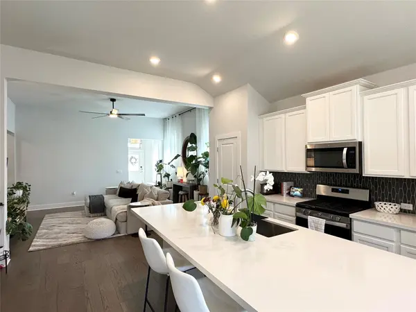 8511 Cumbrae LN, Austin, TX 78744