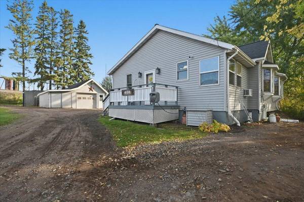 105 Glencrest CT, Duluth, MN 55808