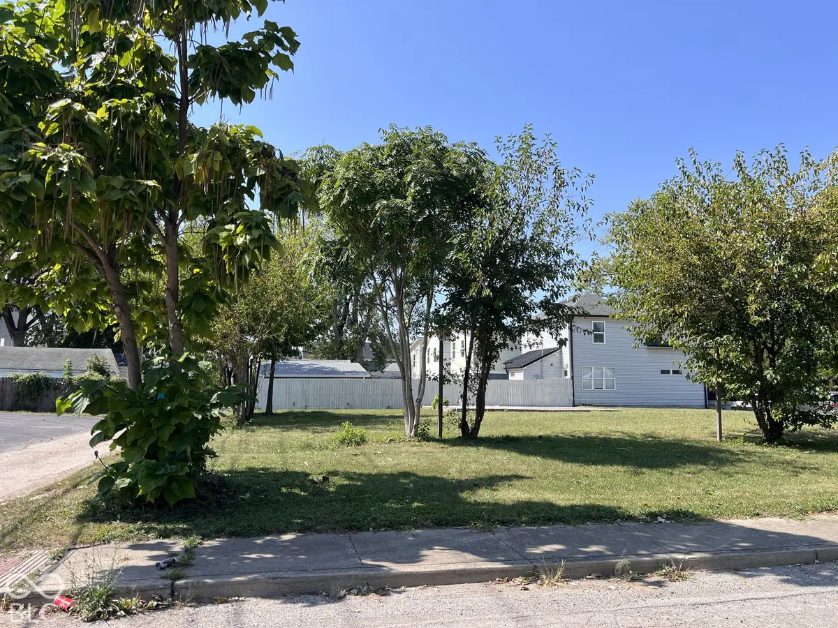 436 Spruce ST, Indianapolis, IN 46201